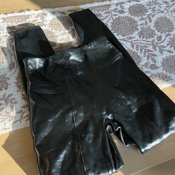 SPANX Faux Patent Leather High Waisted Leggings - Picture 5 of 8